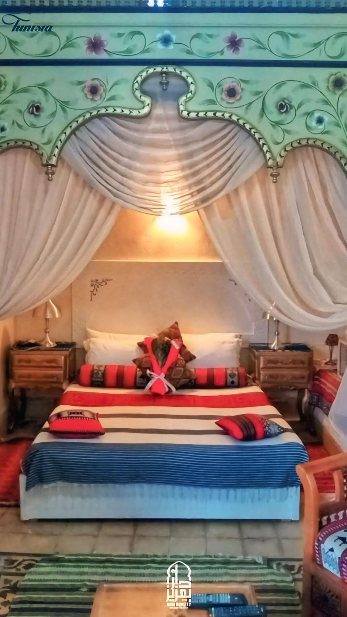 Dar Baaziz Vip Hotel Sousse Bagian luar foto
